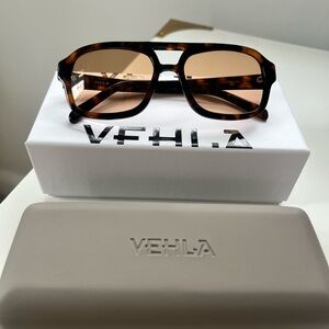 Vehla Sunglasses - Dixie - ChocTort/Cinnamon